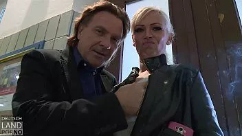 Jouer Anal impressionnant que Vivian Schmitt a lancé