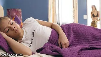 تشغيل 18 سنة والديك بين رجليه