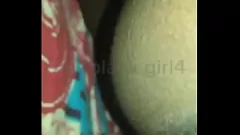 চালান আবলুস অপেশাদার অবাক করে জুসের একটি টরেন্ট প্রকাশ করে
